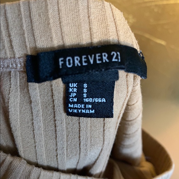 Knit Skirt - Picture 4 of 4